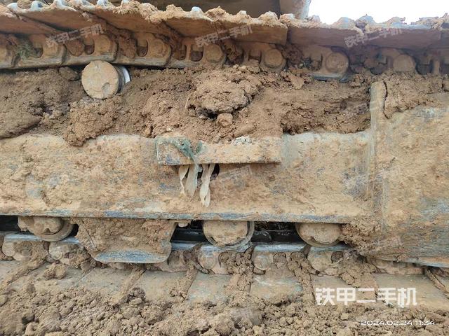 单侧履带整体（整机外观）