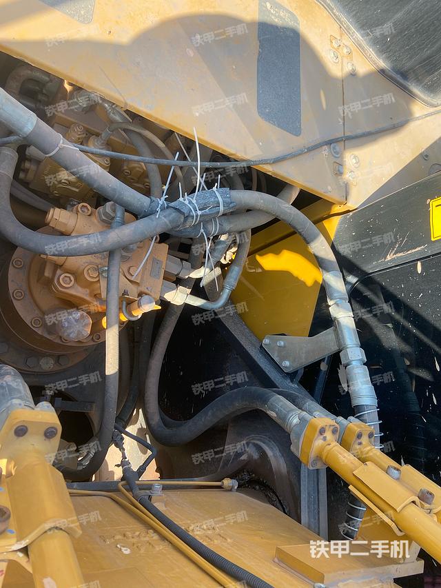 驾驶室整体（整机外观）