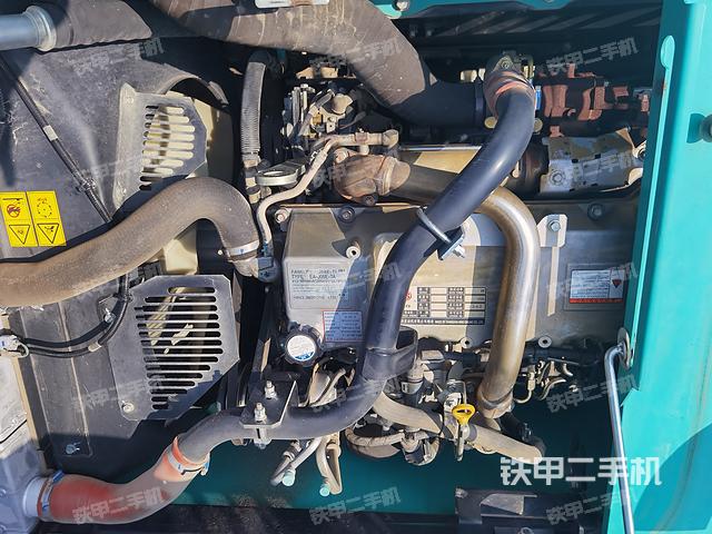 发动机整体俯视（整机外观）