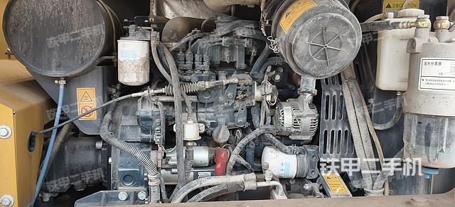 发动机整体俯视（整机外观）