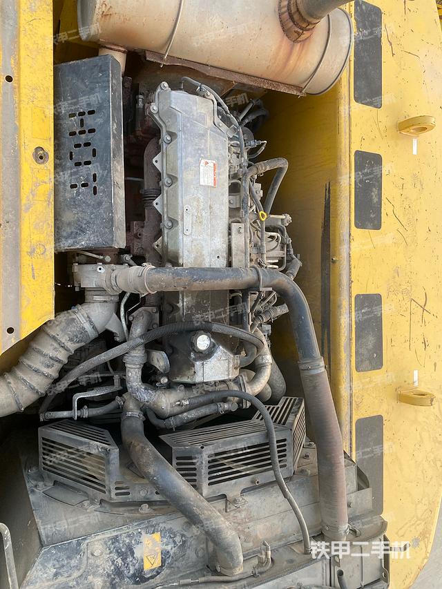 发动机整体俯视（整机外观）