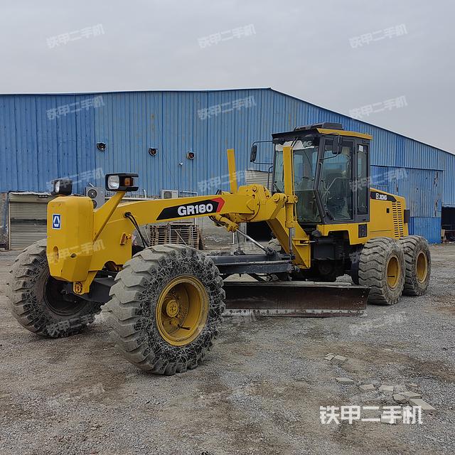 整机右后45°（设备外观及核心部件）