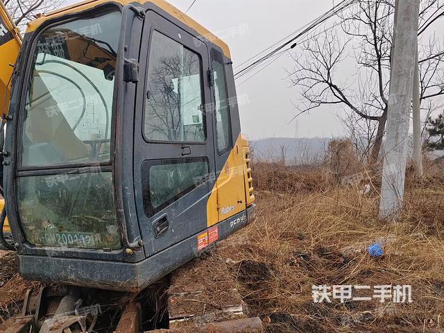 驾驶室整体（整机外观）