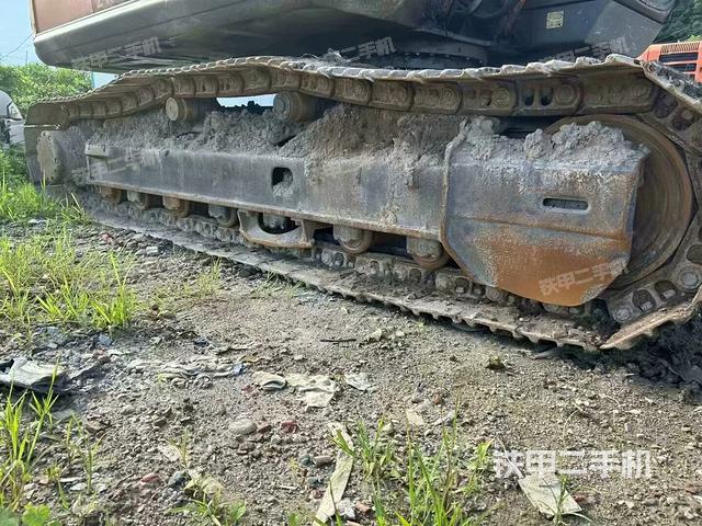 单侧履带整体（整机外观）