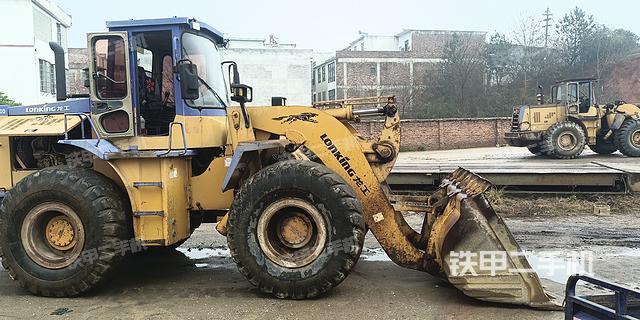 工作装置整体（整机外观及大件）