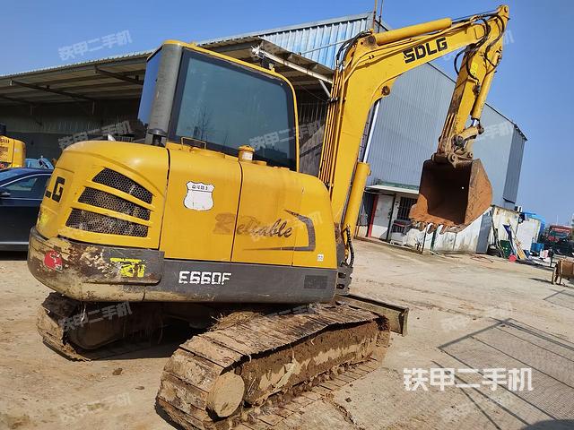 整机右后45°（整机外观）