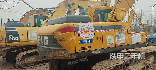 整机右后45°（整机外观）