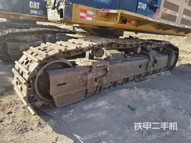 单侧履带整体（整机外观）