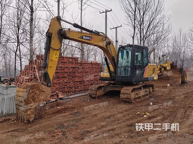 三一重工SY125C挖掘机