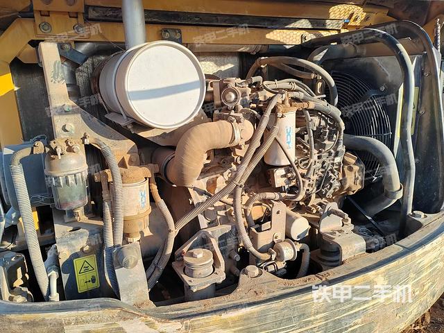 发动机整体俯视（整机外观）