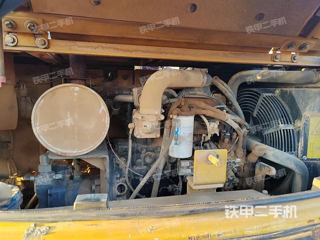 发动机整体俯视（整机外观）