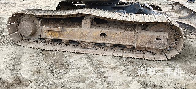 单侧履带整体（整机外观）