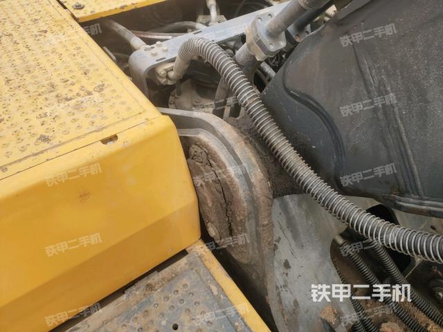 大臂根部 斜视（工作和回转装置）