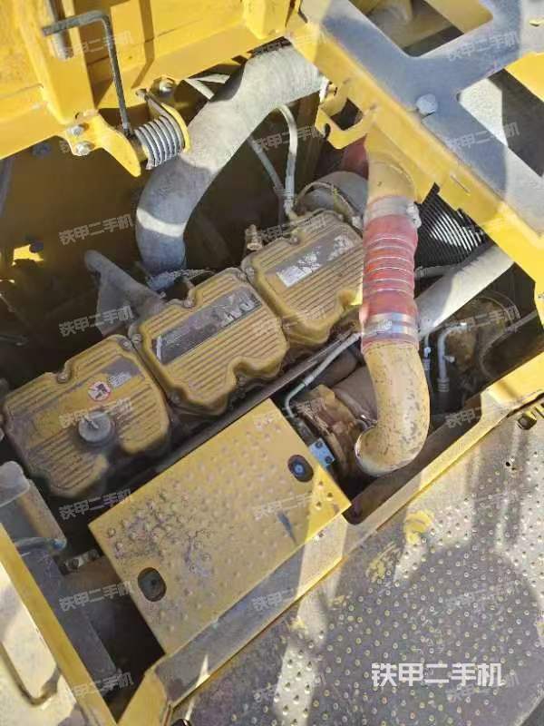 发动机整体俯视（整机外观）