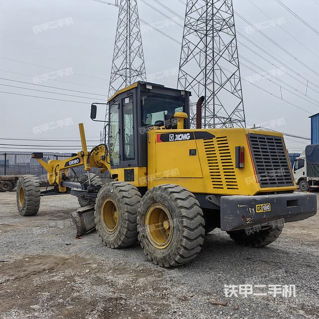 整机左侧（设备外观及核心部件）