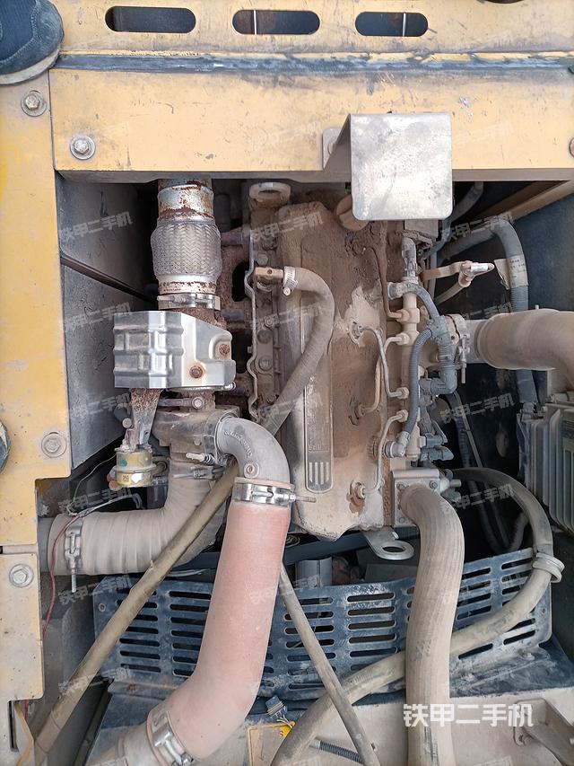 发动机整体俯视（整机外观）