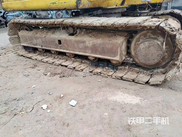 单侧履带整体（整机外观）