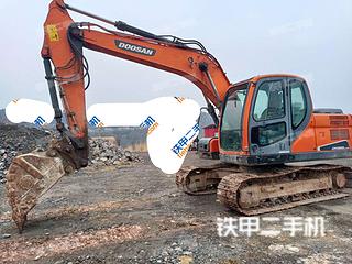 斗山DX150LC-9C挖掘机实拍图片