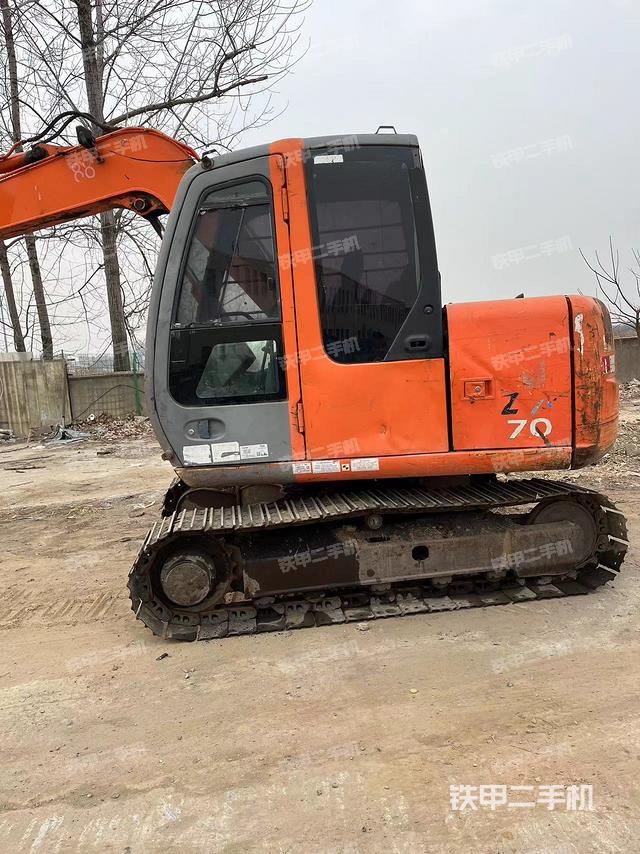 日立ZX70挖掘机