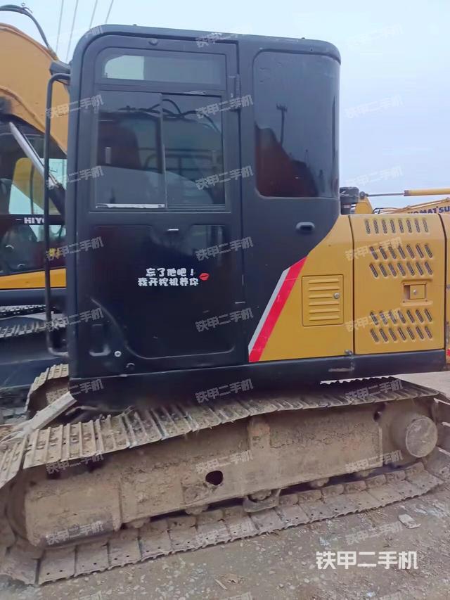 驾驶室整体（整机外观）