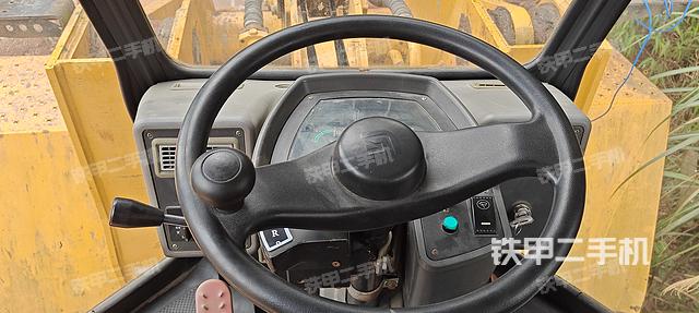 驾驶室操作台（整机外观及大件）