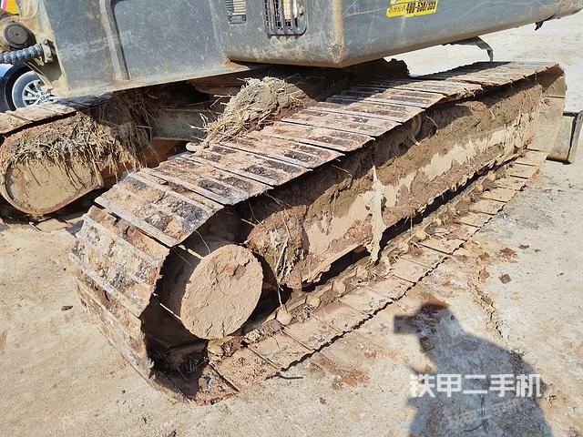 单侧履带整体（整机外观）