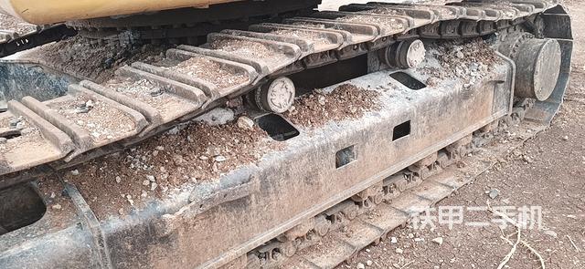 单侧履带整体（整机外观）