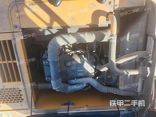 发动机整体俯视（整机外观）