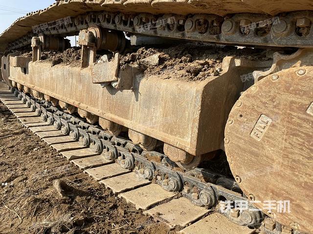 单侧履带整体（整机外观）