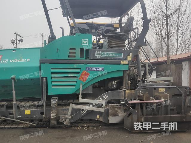 整机右侧（设备外观及核心部件）