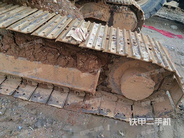 单侧履带整体（整机外观）