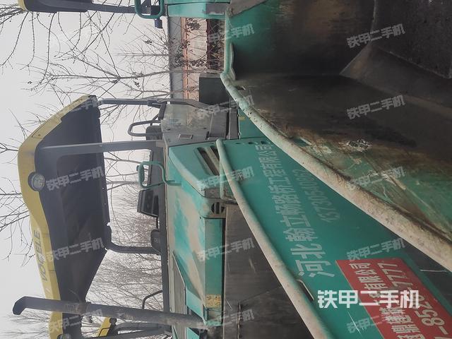 整机右侧（设备外观及核心部件）