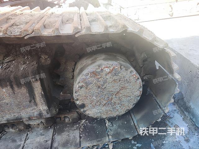 单侧履带整体（整机外观）