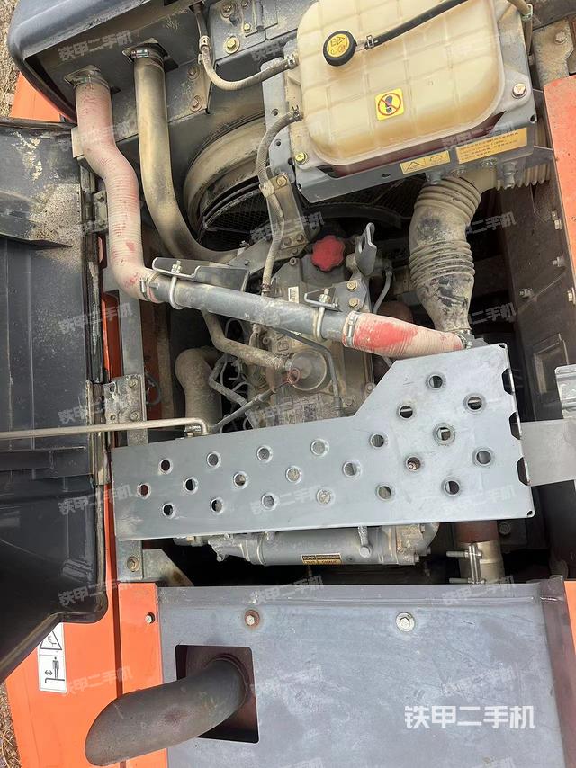 发动机整体俯视（整机外观）