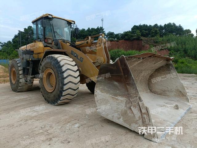 左后轮（行走机构）