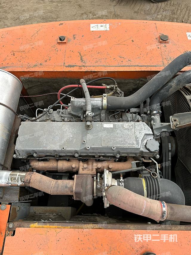 发动机整体俯视（整机外观）