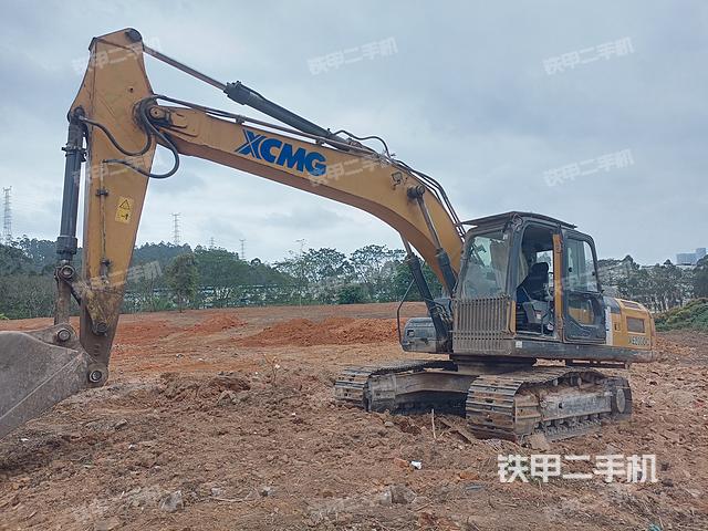 徐工XE200DC挖掘机