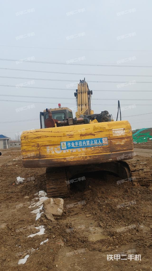 驾驶室顶部（整机外观）