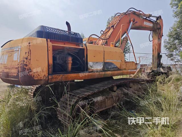 整机右后45°（整机外观）