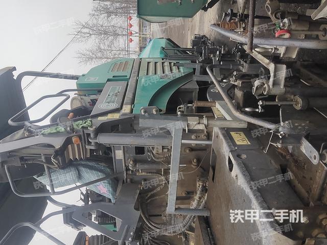 整机右后45°（设备外观及核心部件）