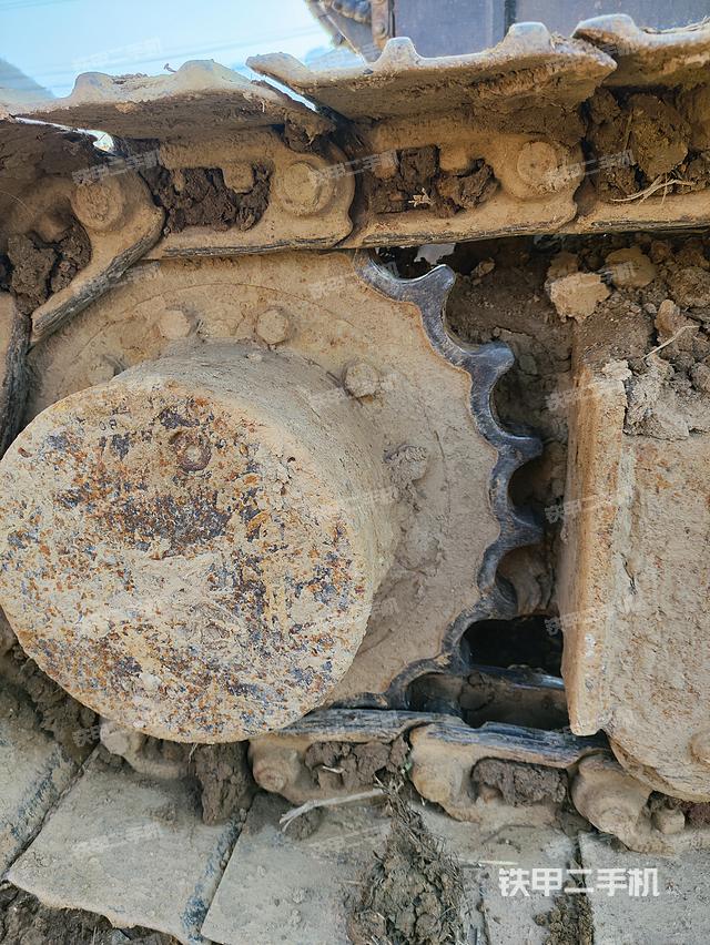 单侧履带整体（整机外观）