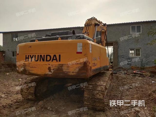 整機(jī)右后45°(整機(jī)外觀) 整機(jī)右后45°(整機(jī)外觀)