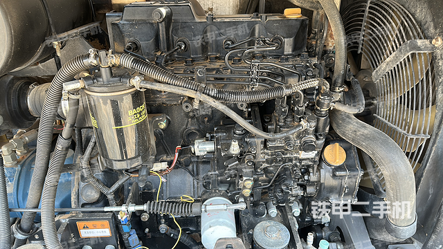 发动机整体俯视（整机外观）