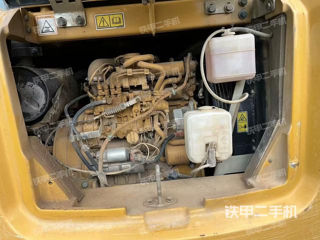 发动机整体俯视（整机外观）