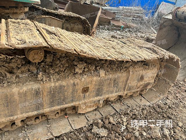 单侧履带整体（整机外观）