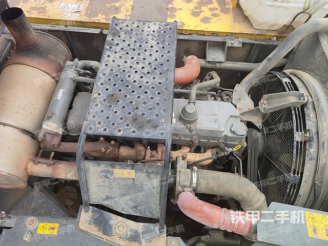 发动机整体俯视（整机外观）