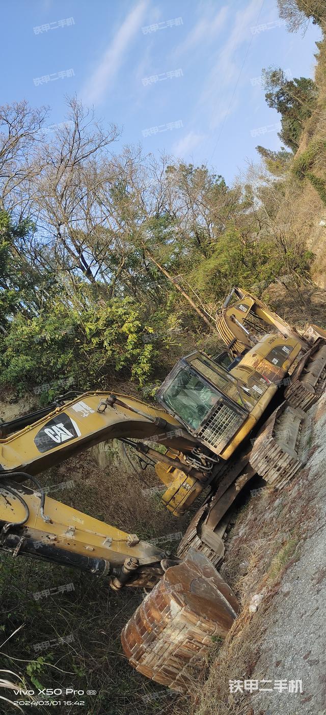 驾驶室整体（整机外观）