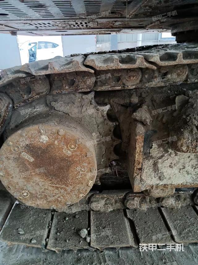 单侧履带整体（整机外观）