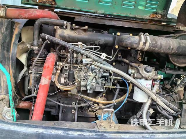 发动机整体俯视（整机外观）