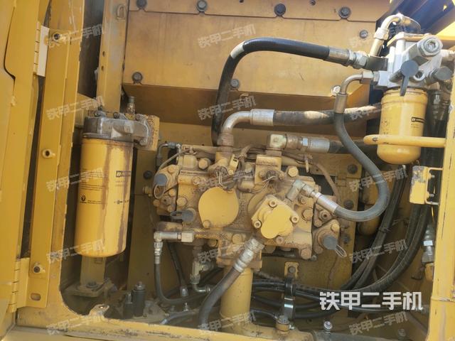 液压泵室（大件舱室）